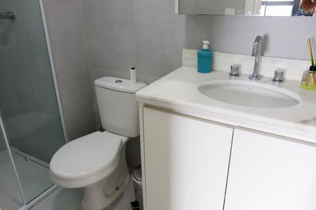 Apartamento à venda com 110m², 2 quartos e 2 vagasBanheiro da Suíte 2