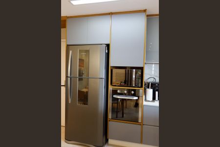 Apartamento à venda com 110m², 2 quartos e 2 vagasCozinha