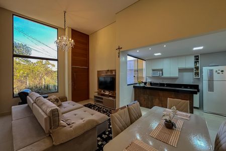 Casa à venda com 186m², 4 quartos e 2 vagas Casa à venda com 186m², 4 quartos e 2 vagasSala