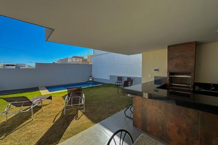 Casa à venda com 186m², 4 quartos e 2 vagas Casa à venda com 186m², 4 quartos e 2 vagasÁrea gourmet