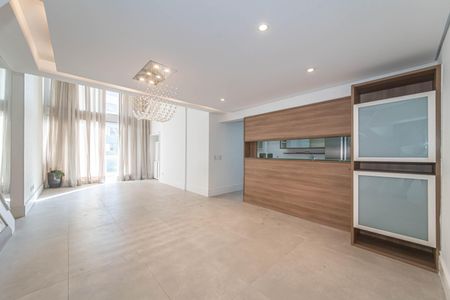 Apartamento à venda com 183m², 3 quartos e 3 vagasSala