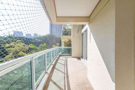 Apartamento à venda com 183m², 3 quartos e 3 vagasVaranda da Sala de TV