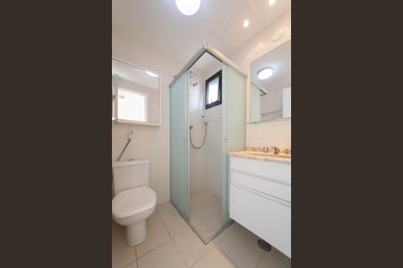 Apartamento à venda com 183m², 3 quartos e 3 vagasBanheiro da Suíte 1