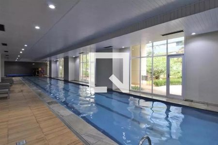 Apartamento à venda com 183m², 3 quartos e 3 vagasÁrea comum - Piscina