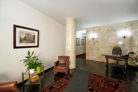 Apartamento para alugar com 279m², 3 quartos e 1 vaga Apartamento para alugar com 279m², 3 quartos e 1 vagaHall Social