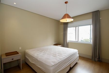 Apartamento para alugar com 279m², 3 quartos e 1 vaga Apartamento para alugar com 279m², 3 quartos e 1 vagaSuíte 2