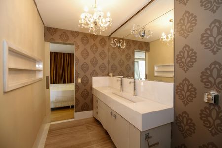 Apartamento para alugar com 279m², 3 quartos e 1 vaga Apartamento para alugar com 279m², 3 quartos e 1 vagaBanheiro da Suíte 3