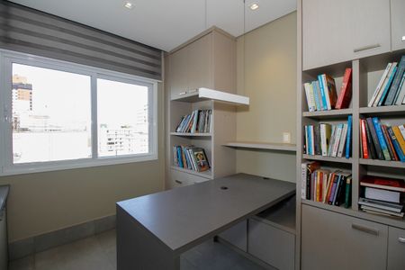 Apartamento para alugar com 279m², 3 quartos e 1 vaga Apartamento para alugar com 279m², 3 quartos e 1 vagaEscritório