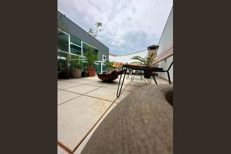 Casa à venda com 364m², 4 quartos e 8 vagas