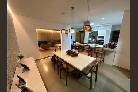 Casa à venda com 364m², 4 quartos e 8 vagas