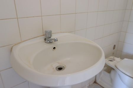 Apartamento para alugar com 71m², 2 quartos e 1 vaga Apartamento para alugar com 71m², 2 quartos e 1 vagaBanheiro