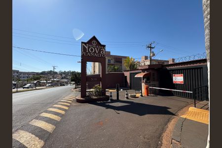 Apartamento para alugar com 71m², 2 quartos e 1 vaga Apartamento para alugar com 71m², 2 quartos e 1 vagaFachada