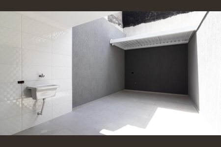 Casa à venda com 145m², 3 quartos e 2 vagas Casa à venda com 145m², 3 quartos e 2 vagasÁrea de Serviço