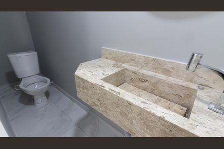 Casa à venda com 145m², 3 quartos e 2 vagas Casa à venda com 145m², 3 quartos e 2 vagasLavabo