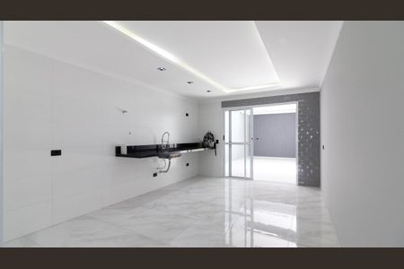 Casa à venda com 145m², 3 quartos e 2 vagas Casa à venda com 145m², 3 quartos e 2 vagasCozinha