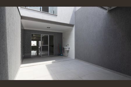 Casa à venda com 145m², 3 quartos e 2 vagas Casa à venda com 145m², 3 quartos e 2 vagasÁrea de Serviço