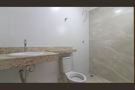 Casa à venda com 145m², 3 quartos e 2 vagas Casa à venda com 145m², 3 quartos e 2 vagasBanheiro da Suíte 1