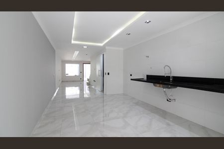 Casa à venda com 145m², 3 quartos e 2 vagas Casa à venda com 145m², 3 quartos e 2 vagasCozinha