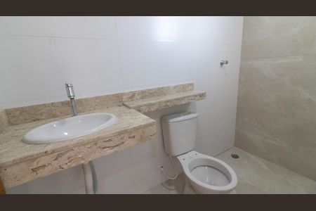 Casa à venda com 145m², 3 quartos e 2 vagas Casa à venda com 145m², 3 quartos e 2 vagasBanheiro da Suíte 2