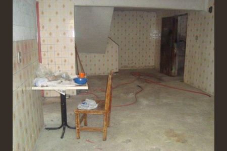 Casa à venda com 250m², 6 quartos e 6 vagas Casa à venda com 250m², 6 quartos e 6 vagasFoto 03