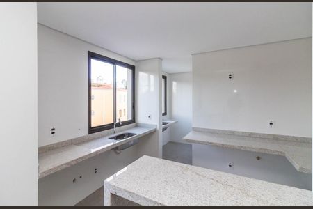 Apartamento à venda com 135m², 2 quartos e 2 vagasCozinha