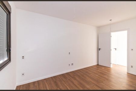 Apartamento à venda com 126m², 2 quartos e 2 vagasSuíte 1