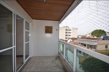 Apartamento à venda com 114m², 2 quartos e 2 vagasVaranda da Sala