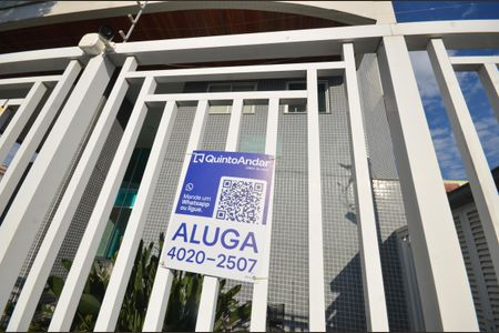 Apartamento à venda com 114m², 2 quartos e 2 vagasPlaca instalada