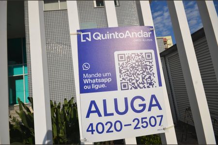 Apartamento à venda com 114m², 2 quartos e 2 vagasPlaca instalada