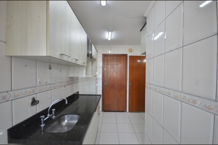 Apartamento à venda com 114m², 2 quartos e 2 vagasCozinha