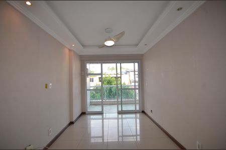 Apartamento à venda com 114m², 2 quartos e 2 vagasSala