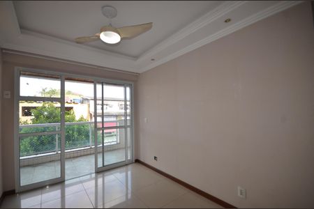 Apartamento à venda com 114m², 2 quartos e 2 vagasSala