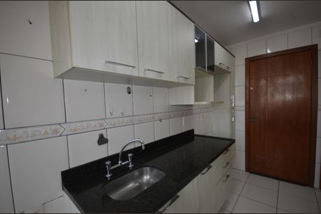 Apartamento à venda com 114m², 2 quartos e 2 vagasCozinha