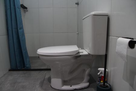 Casa para alugar com 275m², 3 quartos e 3 vagasBanheiro Social