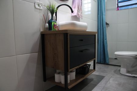 Casa para alugar com 275m², 3 quartos e 3 vagasBanheiro Social