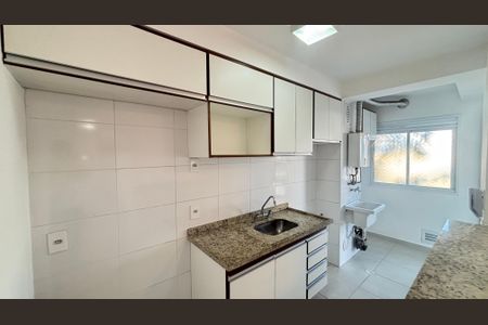 Apartamento à venda com 75m², 3 quartos e 2 vagasCozinha