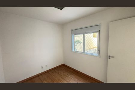 Apartamento à venda com 75m², 3 quartos e 2 vagasQuarto 1