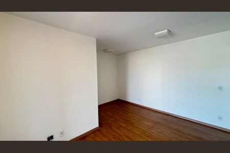 Apartamento à venda com 75m², 3 quartos e 2 vagasSala 