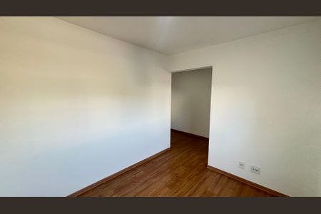 Apartamento à venda com 75m², 3 quartos e 2 vagasSuíte