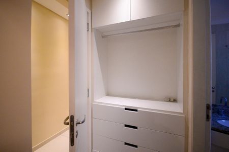 Apartamento para alugar com 59m², 2 quartos e 1 vaga Apartamento para alugar com 59m², 2 quartos e 1 vagaSuíte