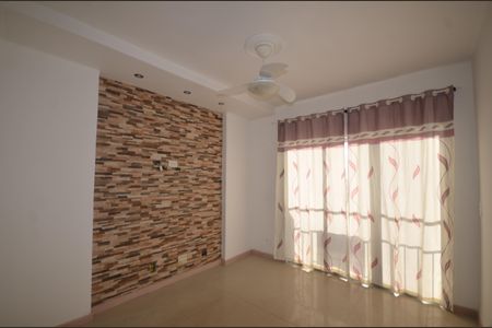 Apartamento à venda com 75m², 2 quartos e 1 vagaSala