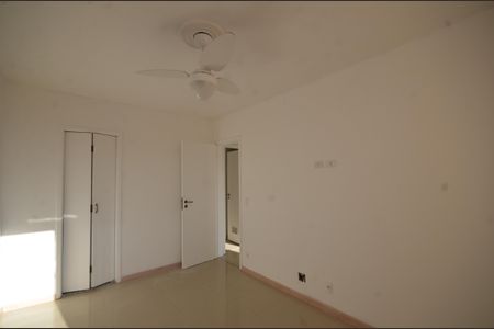 Apartamento à venda com 75m², 2 quartos e 1 vagaSuíte