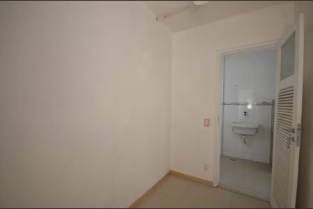 Apartamento à venda com 75m², 2 quartos e 1 vagaQuarto de Serviço