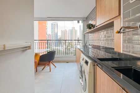 Apartamento à venda com 69m², 2 quartos e 1 vagaÁrea de Serviço