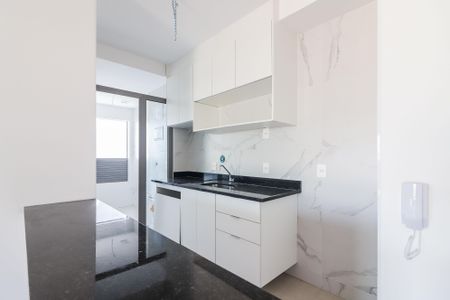 Apartamento para alugar com 69m², 2 quartos e 1 vaga Apartamento para alugar com 69m², 2 quartos e 1 vagaCozinha e Área de Serviço