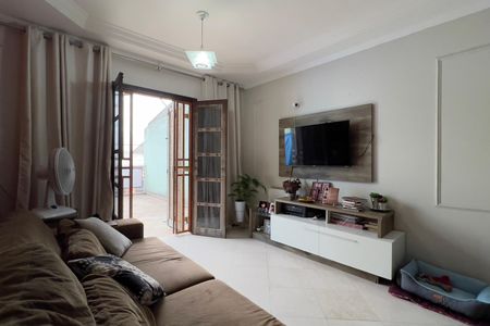 Casa à venda com 150m², 3 quartos e 2 vagas Casa à venda com 150m², 3 quartos e 2 vagasSala