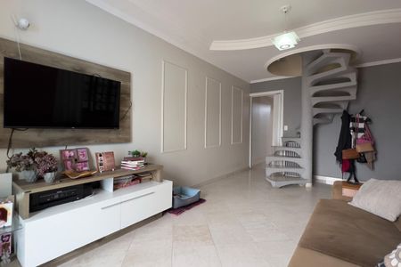 Casa à venda com 150m², 3 quartos e 2 vagas Casa à venda com 150m², 3 quartos e 2 vagasSala