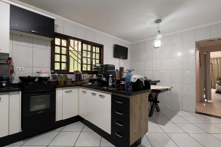 Casa à venda com 150m², 3 quartos e 2 vagas Casa à venda com 150m², 3 quartos e 2 vagasCozinha