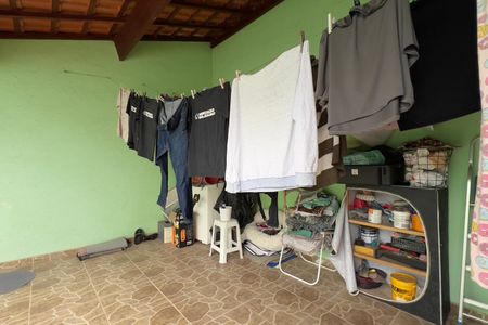 Casa à venda com 150m², 3 quartos e 2 vagas Casa à venda com 150m², 3 quartos e 2 vagasÁrea de Serviço