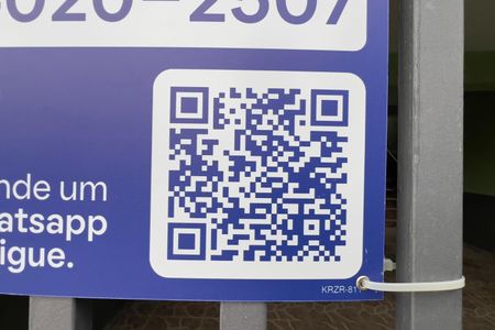 Casa à venda com 150m², 3 quartos e 2 vagas Casa à venda com 150m², 3 quartos e 2 vagasPlaca